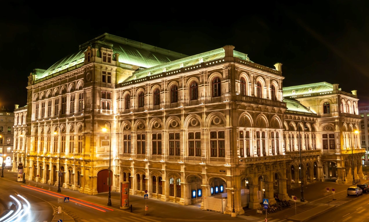 Loclarydes - Wiener Staatsopera, Vienna State Opera House - Top 10 things to do in Vienna, Austria